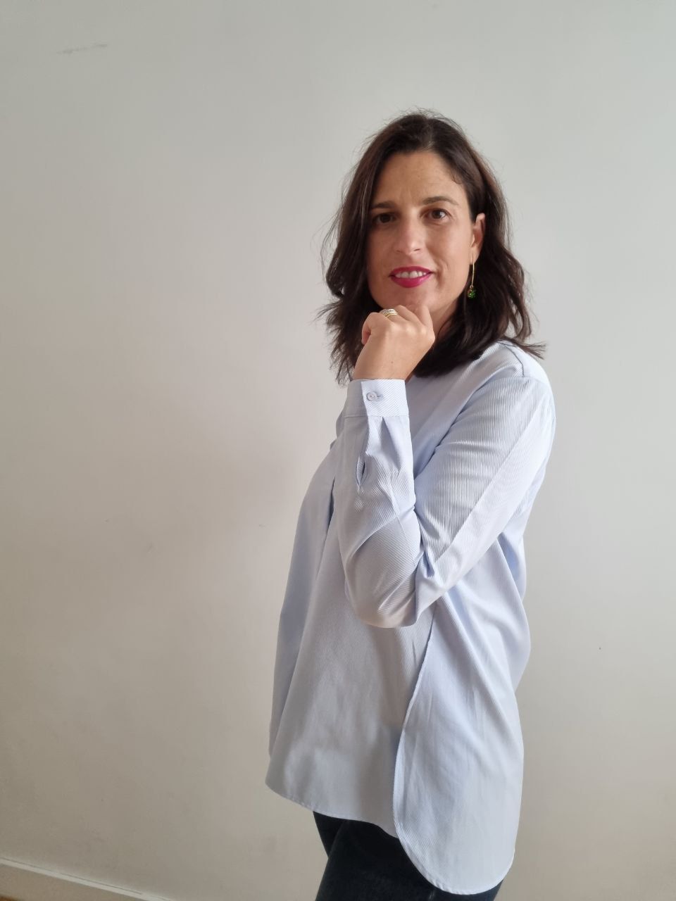 Blusa celeste cuello mao Milano.