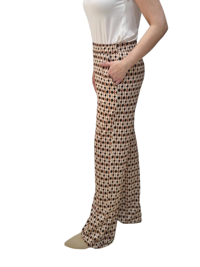 Pantalón Figuras Trovels Como