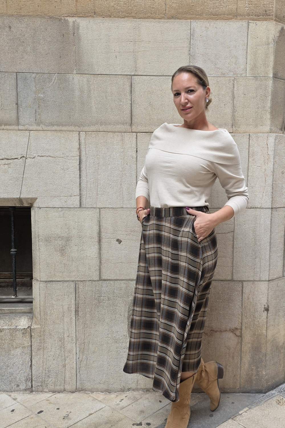 Suéter Beige Carlota Tovels