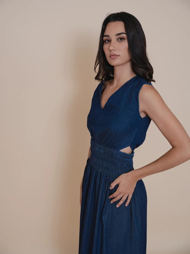 Vestido Cut Out WNT