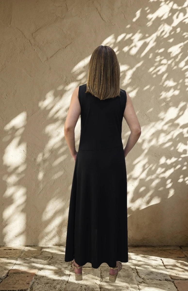 Vestido Midi Negro Trovels Sonia