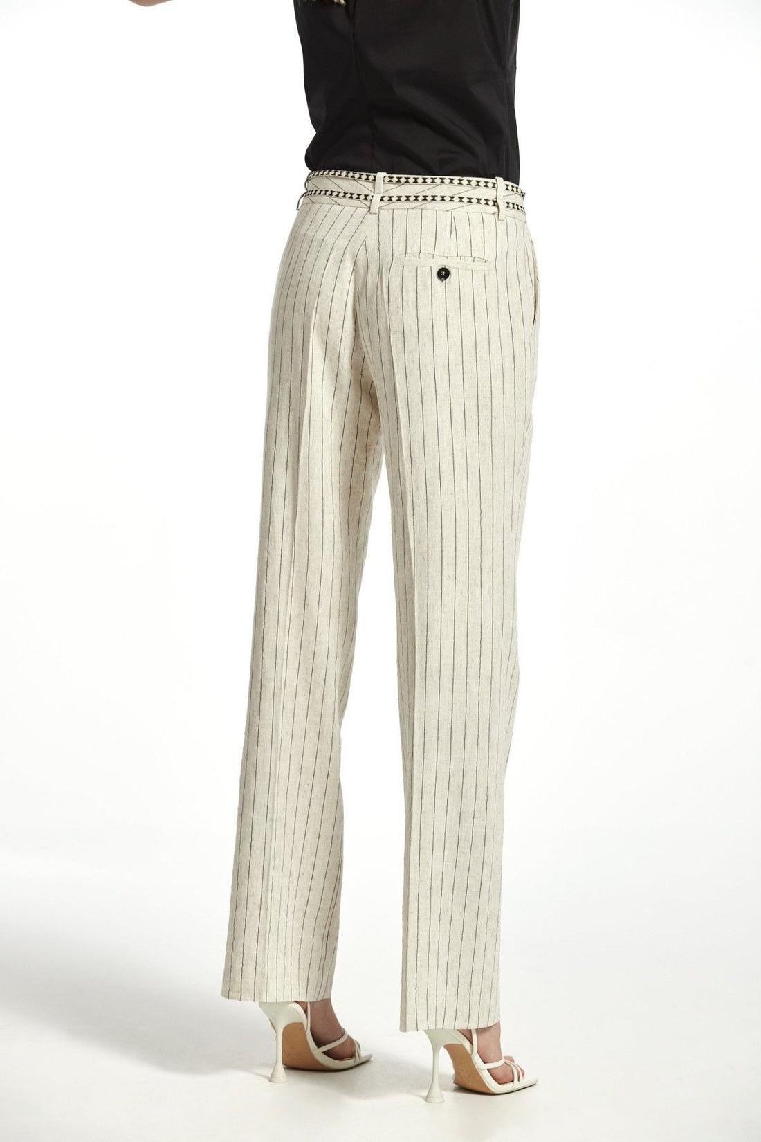 Pantalón recto de lino Twan de Oky