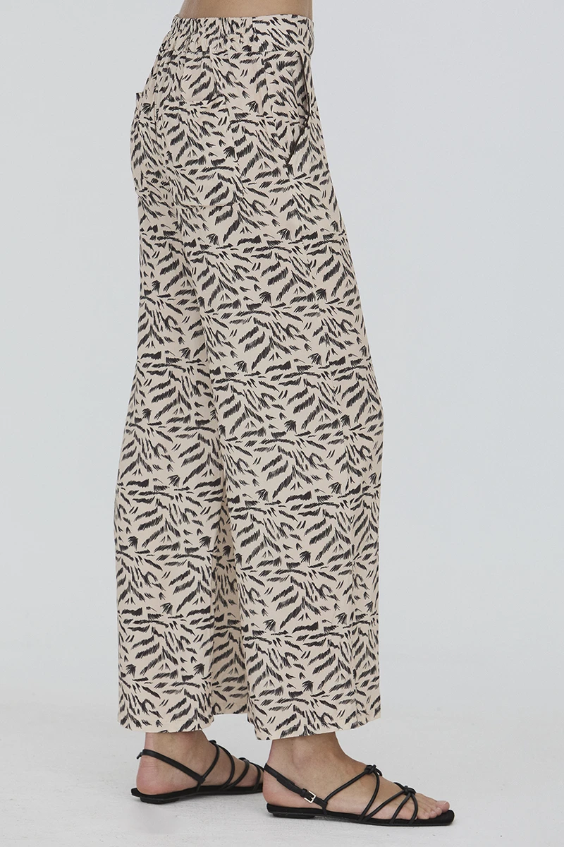 Pantalón Estampado WNT