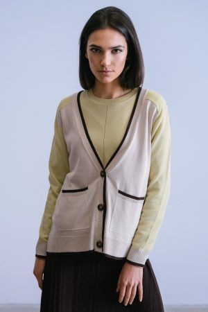 Chaqueta Contrastes Beige WNT
