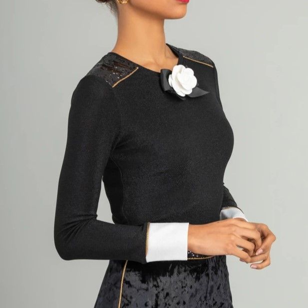 JERSEIS-Y-SUDADERAS-MUJER